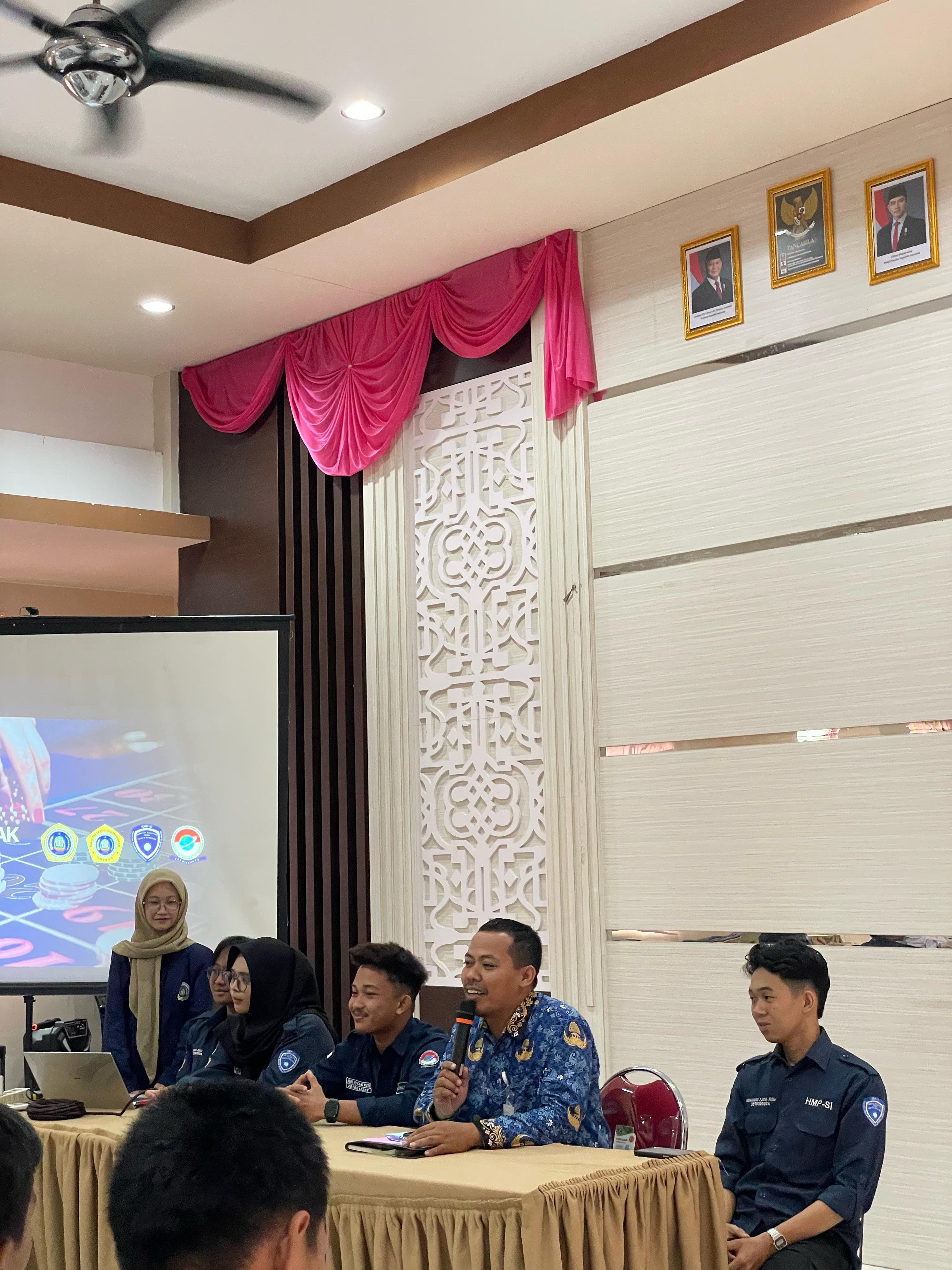 Sosialisasi literasi digital